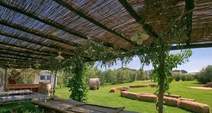 Tuscan Stay w/ Jacuzzi