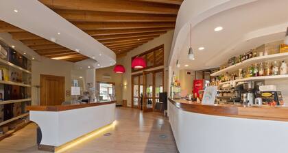 Apartment With Pool in Lido Delle Nazioni