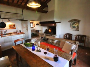 Dining - Heritage Cottage in Civitella Tuscany With Private Pool (Civitella Paganico)