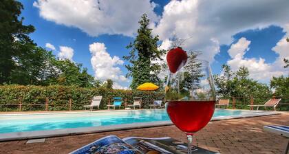 _x000d_
boutique Villa With Pool