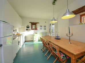 Dining - Villa With Outbuilding and Swimming Pool and Panoramic View of the Apennines (Tredozio)
