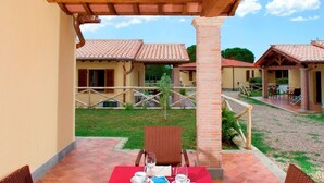 Exterior - Semi-detached Holiday Home With AC in the South of Tuscany (Capalbio)