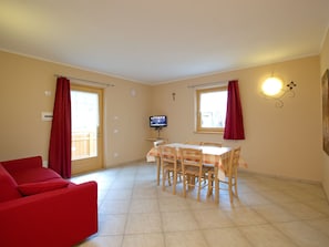 Dining - Splendid Holiday Home in Livigno Italy Near Ski Area (Livigno)