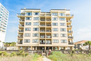 Exterior - Oceanfront-104-- 3 Bedroom / 2 Bath Condo pet friendly in North Myrtle Beach (North Myrtle Beach)