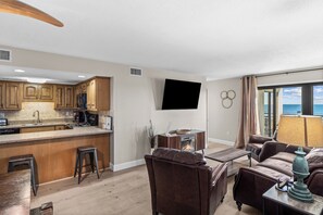 Flat-screen TV, fireplace