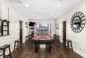 Spielezimmer