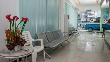 Khu tiếp khách ở sảnh