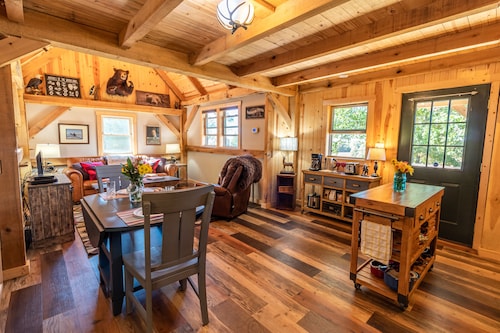 Private cabin on 80 acre farm in Adams County Ohio