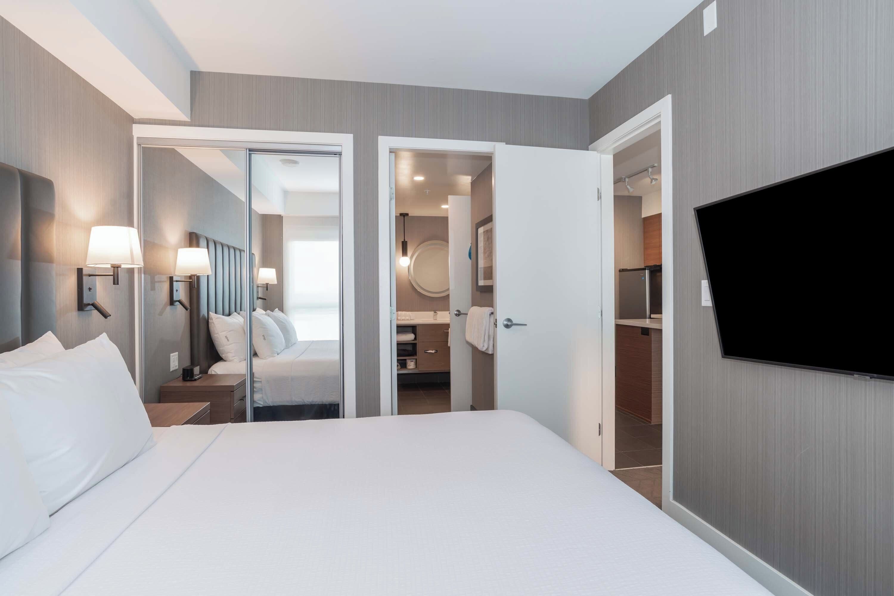 Pillow-top beds, in-room safe, desk, laptop workspace