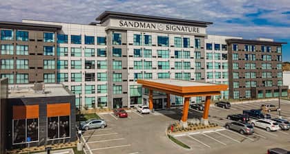 Sandman Signature Saskatoon South Hotel