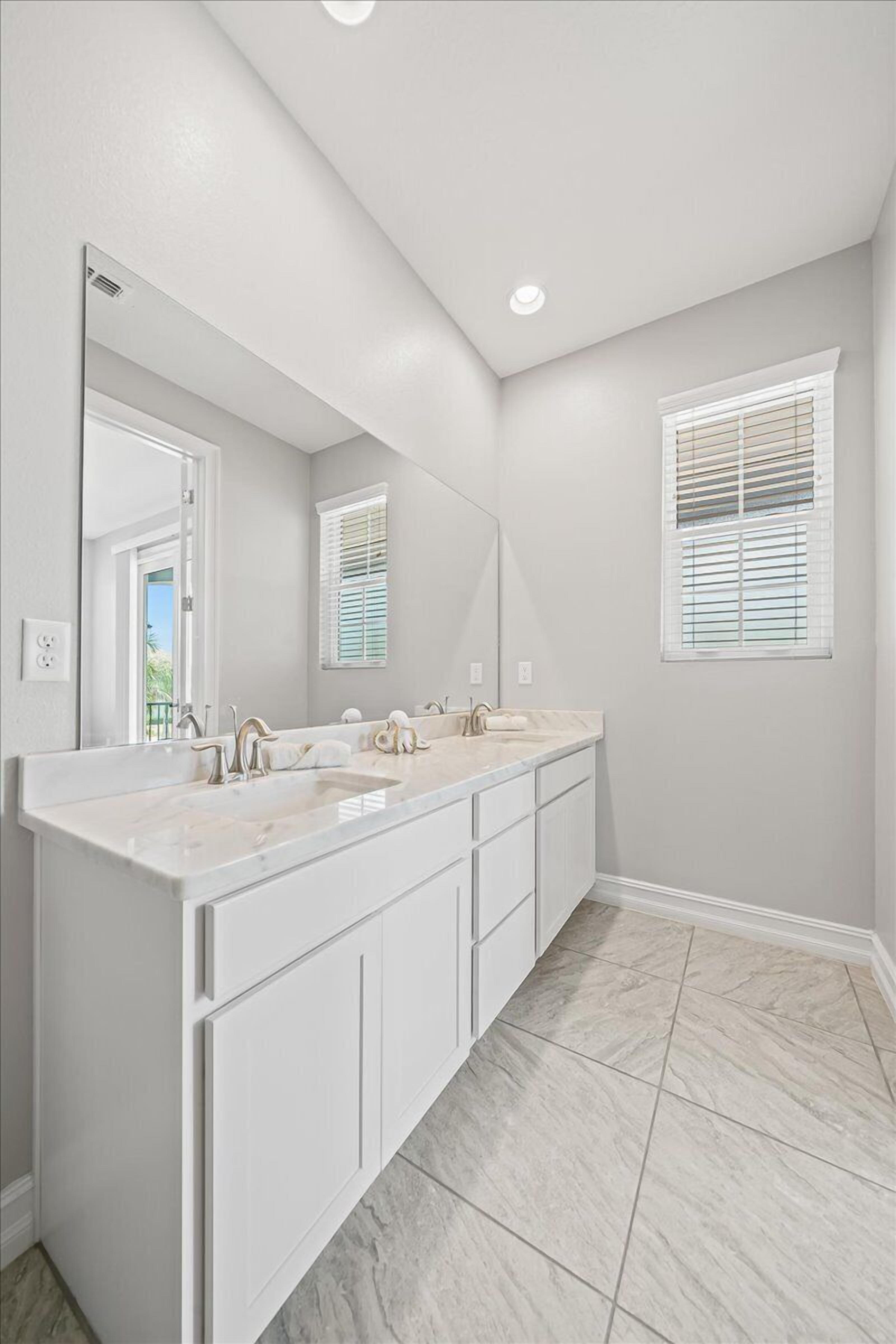 Fortebello Beachside 166 - quaint Beachtown near SpaceCoast