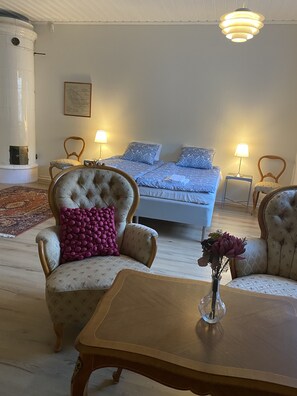 Camera doppia, bagno in camera | Con stile personalizzato, con arredamento individuale, lenzuola