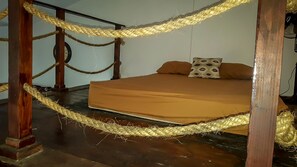 3 bedrooms, iron/ironing board, WiFi, wheelchair access