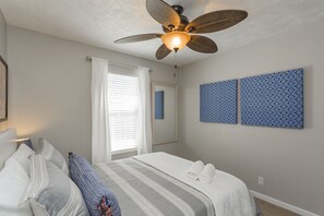 3 多间卧室、熨斗/熨衣板、WiFi、床单