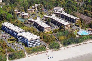 Exterior - HHI Tide 21: Family Friendly, 4 Min Walk to Beach/Pool, Beach Equipment Provided (Hilton Head Island)
