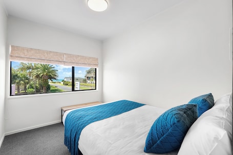 Family Apartment | 1 bedroom, blackout drapes, free WiFi, bed sheets