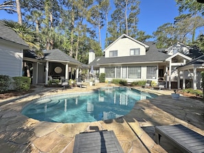Beheizter Pool