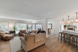 Smart TV - Spectacular home with large outdoor space! 2nd row and steps to the beach! (Hilton Head Island)