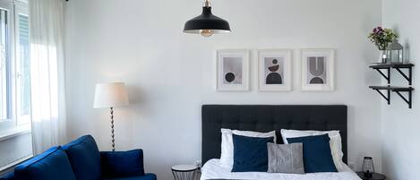 1 chambre, fer et planche à repasser, Wi-Fi gratuit, draps fournis