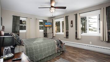 4 bedrooms, in-room safe, travel crib, free WiFi