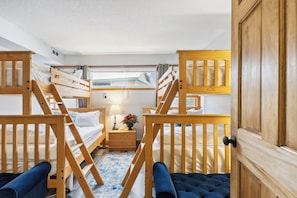 2 bedrooms, individually decorated, individually furnished, desk