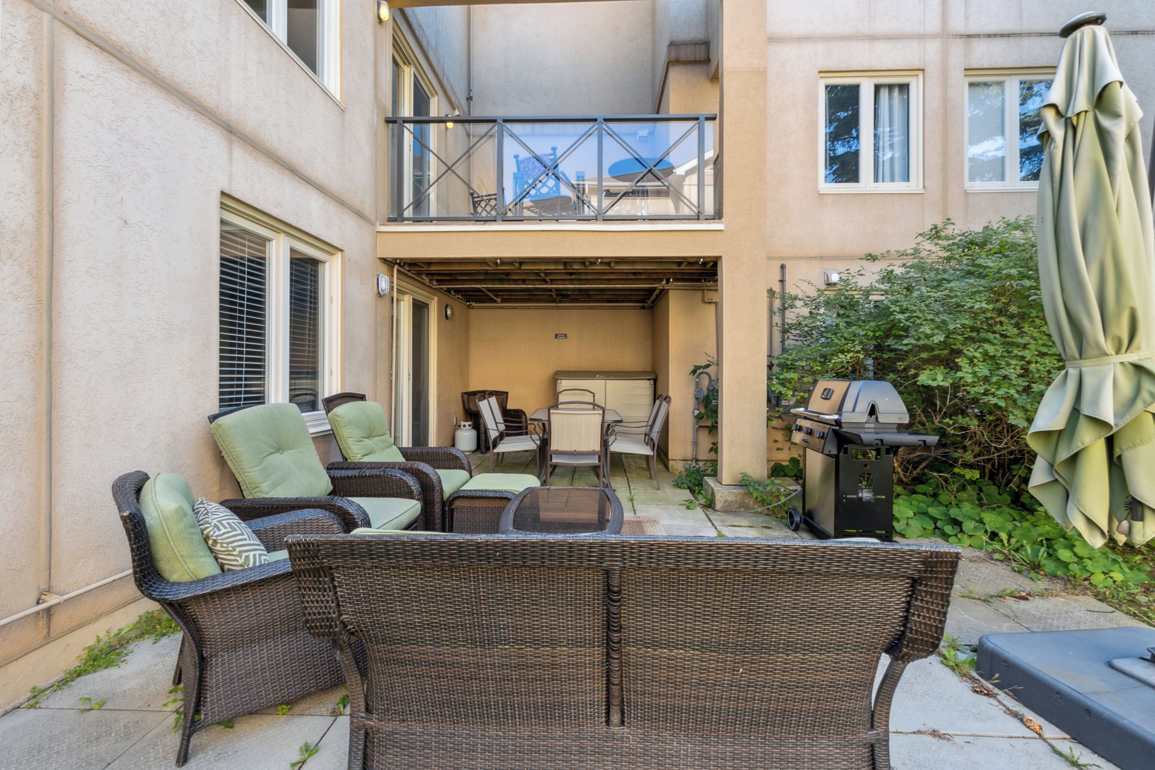 family condo, 3 bedrooms (116 mountain walk - no pets allowed) | terrace/patio