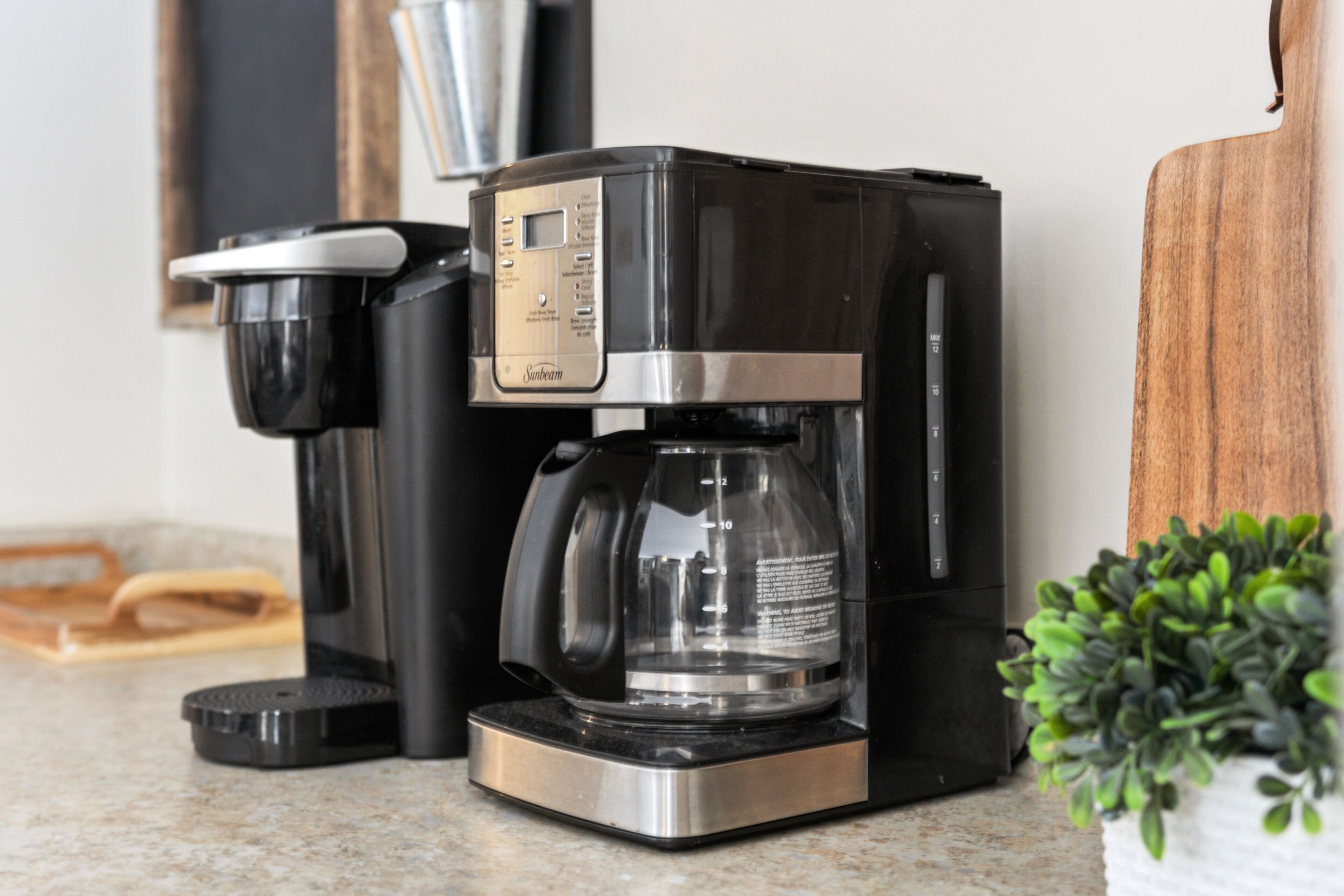 superior condo, 3 bedrooms (117 mountain walk - pet friendly) | private kitchen | full-sized fridge, microwave, oven, stovetop