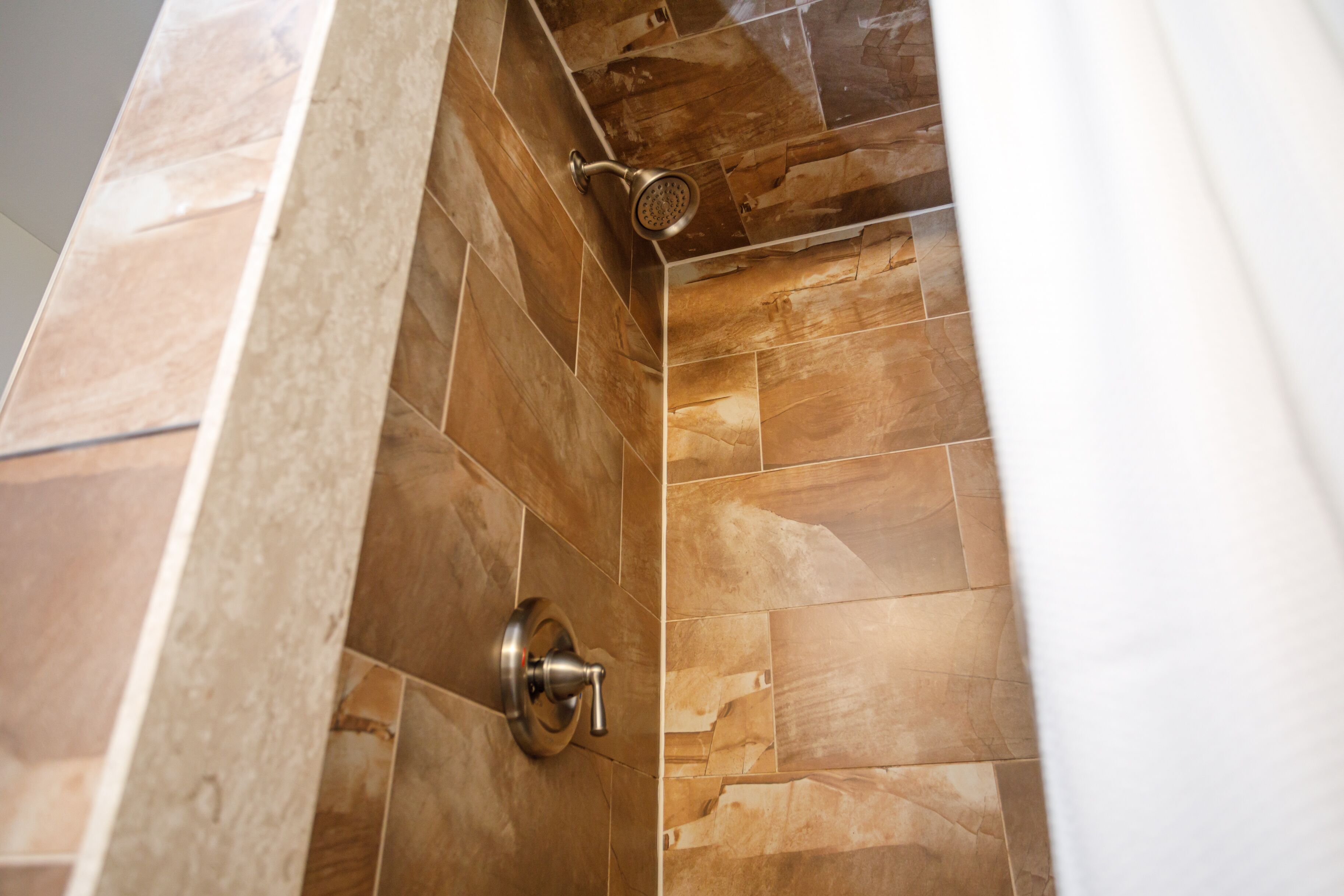 signature condo, 3 bedrooms (108 mountain walk - no pets allowed) | bathroom | combined shower/bathtub, free toiletries, hair dryer, towels