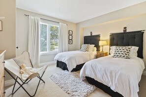 Luxury-Apartment, 2 Schlafzimmer (109 Sierra Lane - Pet Friendly)