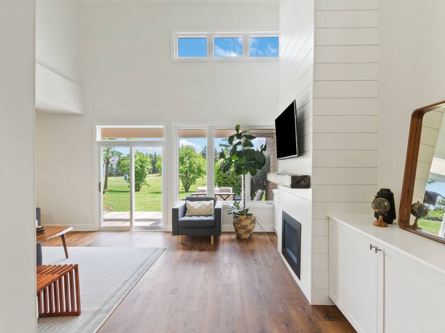 111 Wintergreen - Dogs Allowed | Living area | Flat-screen TV