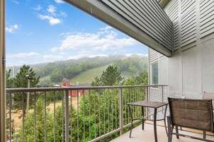 Deluxe Chalet, 3 Bedrooms (313 Cachet Crossing - No Pets Allowed) | Living area | 50-inch LED TV with digital channels, TV