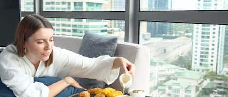 Morgenmadsbuffet hver dag (1540 PHP pr. person)