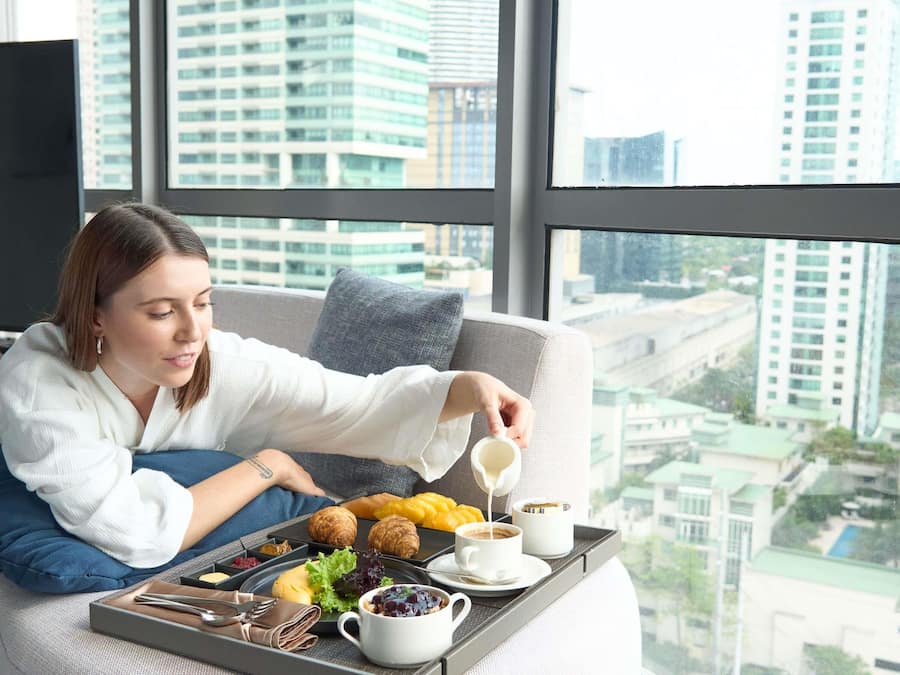 Daily buffet breakfast for a fee