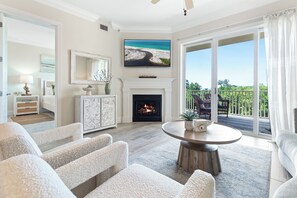 Smart TV, DVD player - Beautiful Condo with Pool Cabana at Sanctuary at Redfish (Santa Rosa Beach)
