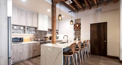 Executive Suite with King Bed and Fast Wi-Fi