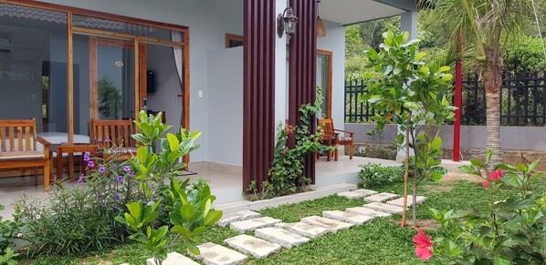 Courtyard - Suoi May Garden Resort (Phu Quoc)