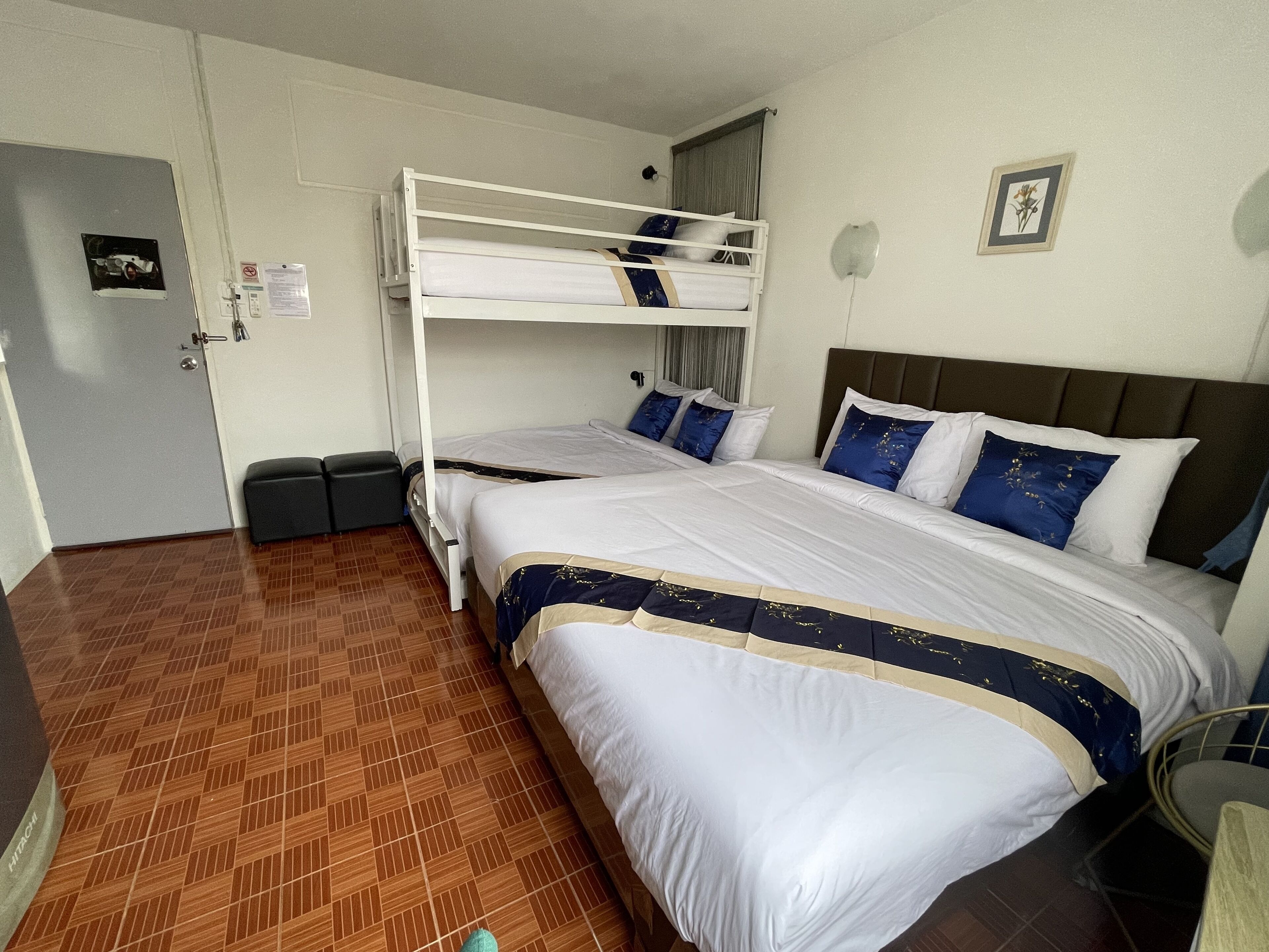 Premium bedding, individually decorated, desk, laptop workspace