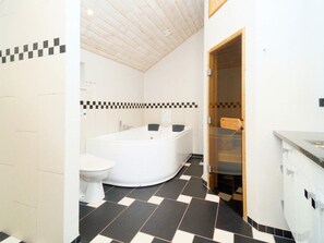 Bathroom - 10 Person Holiday Home in Rodby (Rodby)