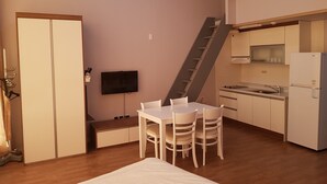 Private kitchenette - Haegeumgang Voyage Pension (Geoje)