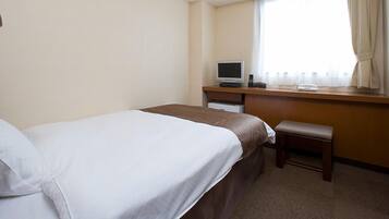 Laptop workspace, iron/ironing board, free WiFi, bed sheets