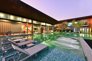 Piscina externa