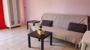 Apartment | Living room - TK1 George Apartments by the Airport (Markopoulo Mesogaias)