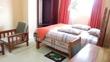 Executive Room | Meja
