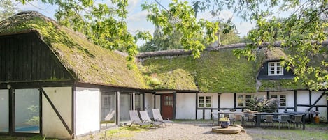 House | Exterior