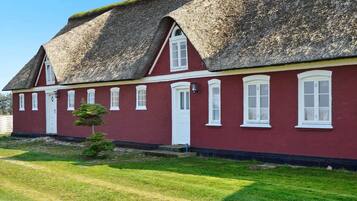 Apartment | Exterior