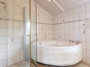 House | Bathroom