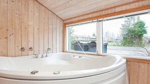 Unclassified image, 5 of 22, button - Luxurious Holiday Home in Slagelse With Relaxing Sauna (Slagelse)