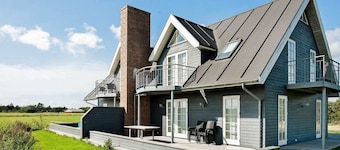 5 Star Holiday Home in Romo