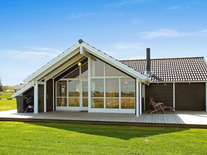Exterior - 5 Star Holiday Home in Storvorde (Storvorde)