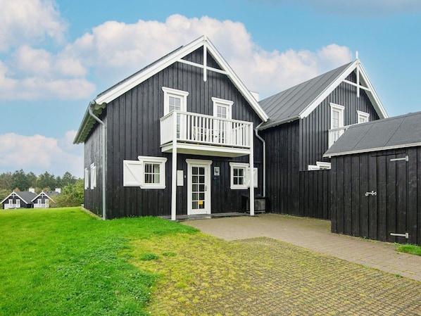 House | Exterior